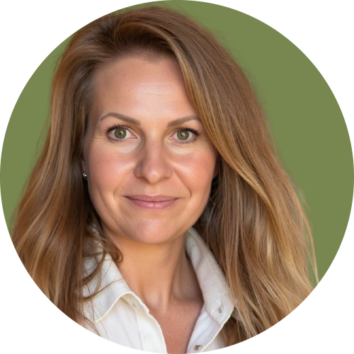 Katie Pickard Headshot